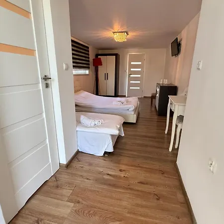 Bed & Breakfast Goscinne Angelika Swarzewo